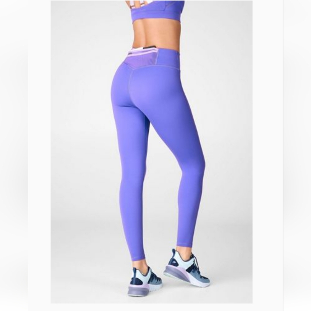 RARE SET Fabletics Electric Violet Bra and Leggings